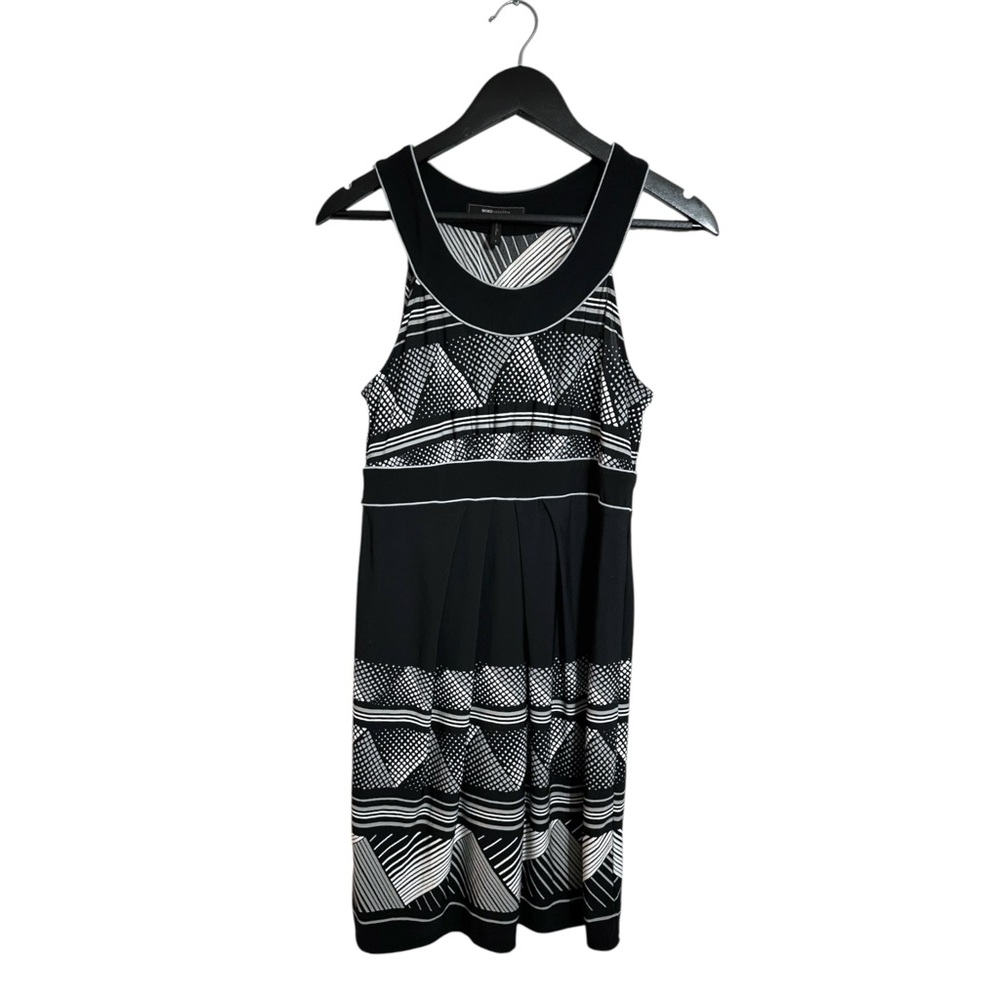 BCBGMaxAzria Black And White Geometric Print Sleeveless Dress Size Small